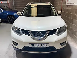 Used 2016 Nissan X-Trail N-Tec White - Interior and Exterior details 4