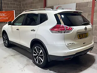 Used 2016 Nissan X-Trail N-Tec White - Interior and Exterior details 8