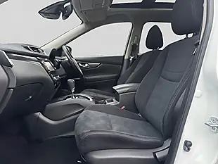 Used 2016 Nissan X-Trail N-Tec White - Interior and Exterior details 15