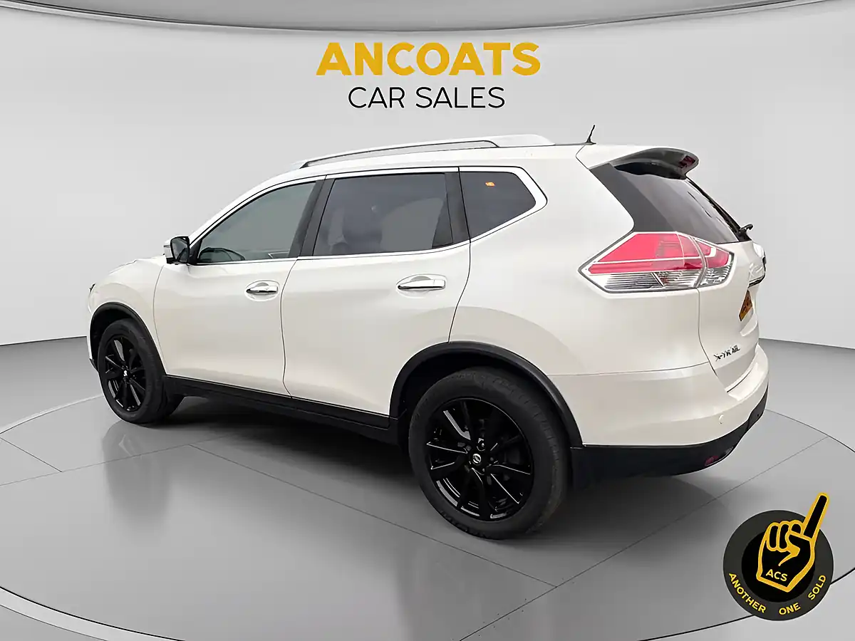 Used 2016 Nissan X-Trail N-Tec White - Interior and Exterior details 3
