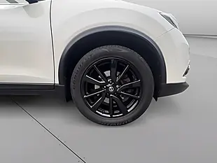 Used 2016 Nissan X-Trail N-Tec White - Interior and Exterior details 9