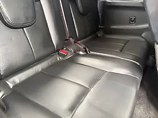 Used 2016 Nissan X-Trail Tekna Blue - Interior and Exterior details 12