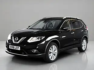 Used 2016 Nissan X-Trail Tekna Green - Interior and Exterior details 3