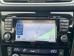 Used 2016 Nissan X-Trail Tekna Green - Interior and Exterior details 16