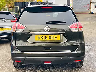 Used 2016 Nissan X-Trail Tekna Green - Interior and Exterior details 8