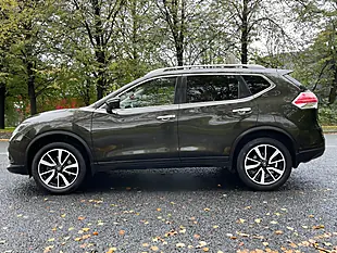 Used 2016 Nissan X-Trail Tekna Green - Interior and Exterior details 5