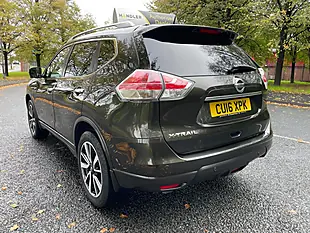 Used 2016 Nissan X-Trail Tekna Green - Interior and Exterior details 6