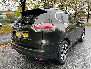 Used 2016 Nissan X-Trail Tekna Green - Interior and Exterior details 8