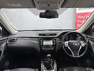 Used 2016 Nissan X-Trail Tekna Grey - Interior and Exterior details 20