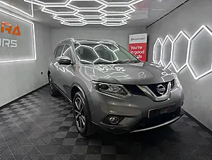 Used 2016 Nissan X-Trail Tekna Grey - Interior and Exterior details 7