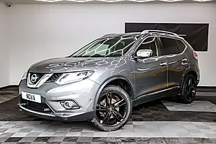 Used 2016 Nissan X-Trail Tekna Grey - Interior and Exterior details 2