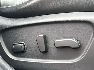Used 2016 Nissan X-Trail Tekna Gun Metallic - Interior and Exterior details 12