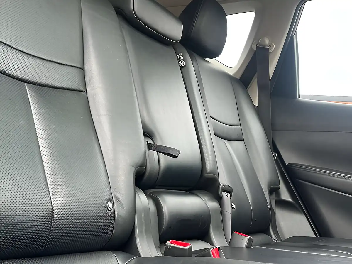 Used 2016 Nissan X-Trail Tekna Gun Metallic - Interior and Exterior details 16