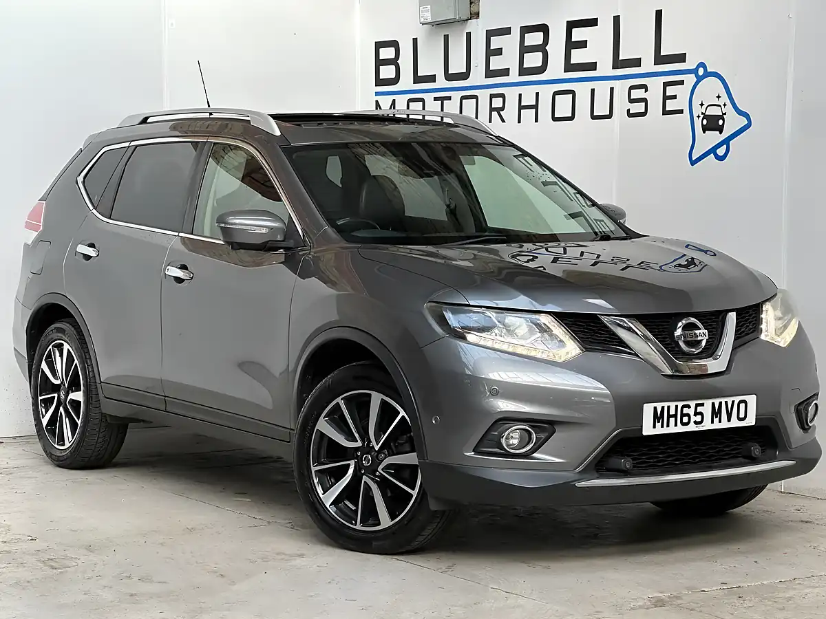 Used 2016 Nissan X-Trail Tekna Gunmetal Grey - Front View