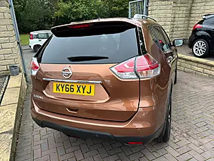 Used 2016 Nissan X-Trail Tekna Orange - Interior and Exterior details 9
