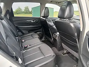 Used 2016 Nissan X-Trail Tekna White - Interior and Exterior details 14