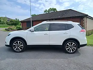 Used 2016 Nissan X-Trail Tekna White - Interior and Exterior details 5