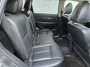 Used 2016 Nissan X-Trail Tekna Xtron Grey - Interior and Exterior details 16