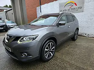 Used 2016 Nissan X-Trail Tekna Xtron Grey - Interior and Exterior details 3