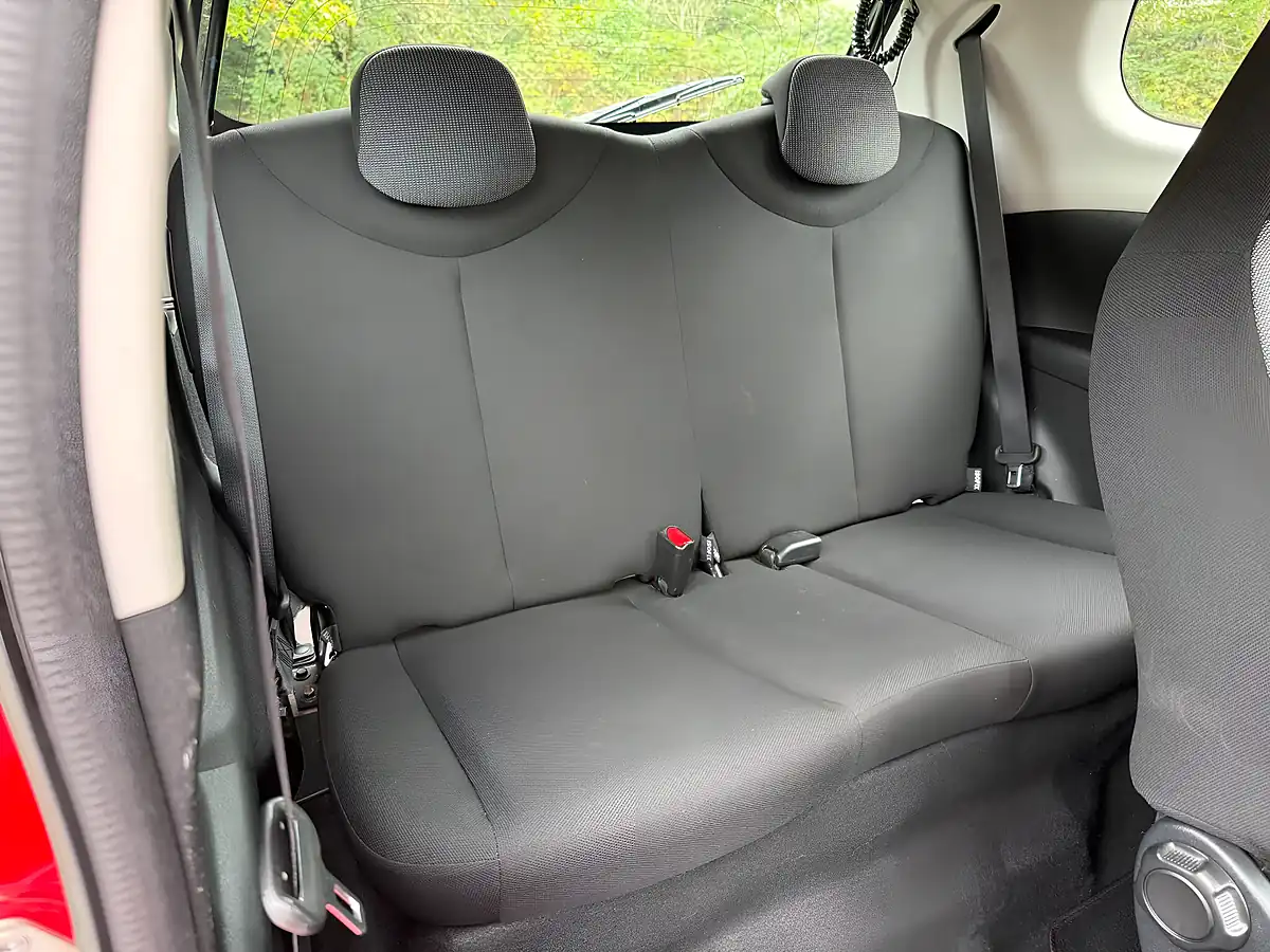 Used 2016 Peugeot 108 Access Red - Interior and Exterior details 11