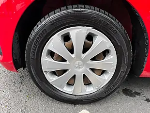 Used 2016 Peugeot 108 Access Red - Interior and Exterior details 15