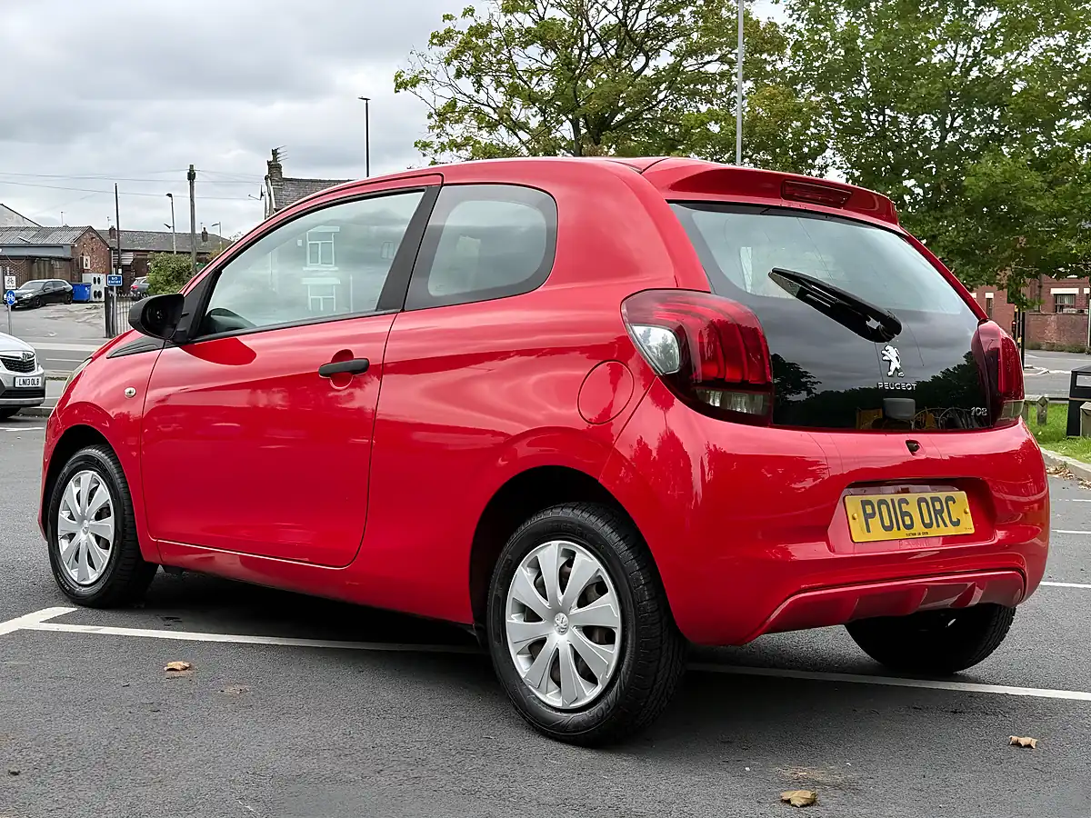 Used 2016 Peugeot 108 Access Red - Interior and Exterior details 5