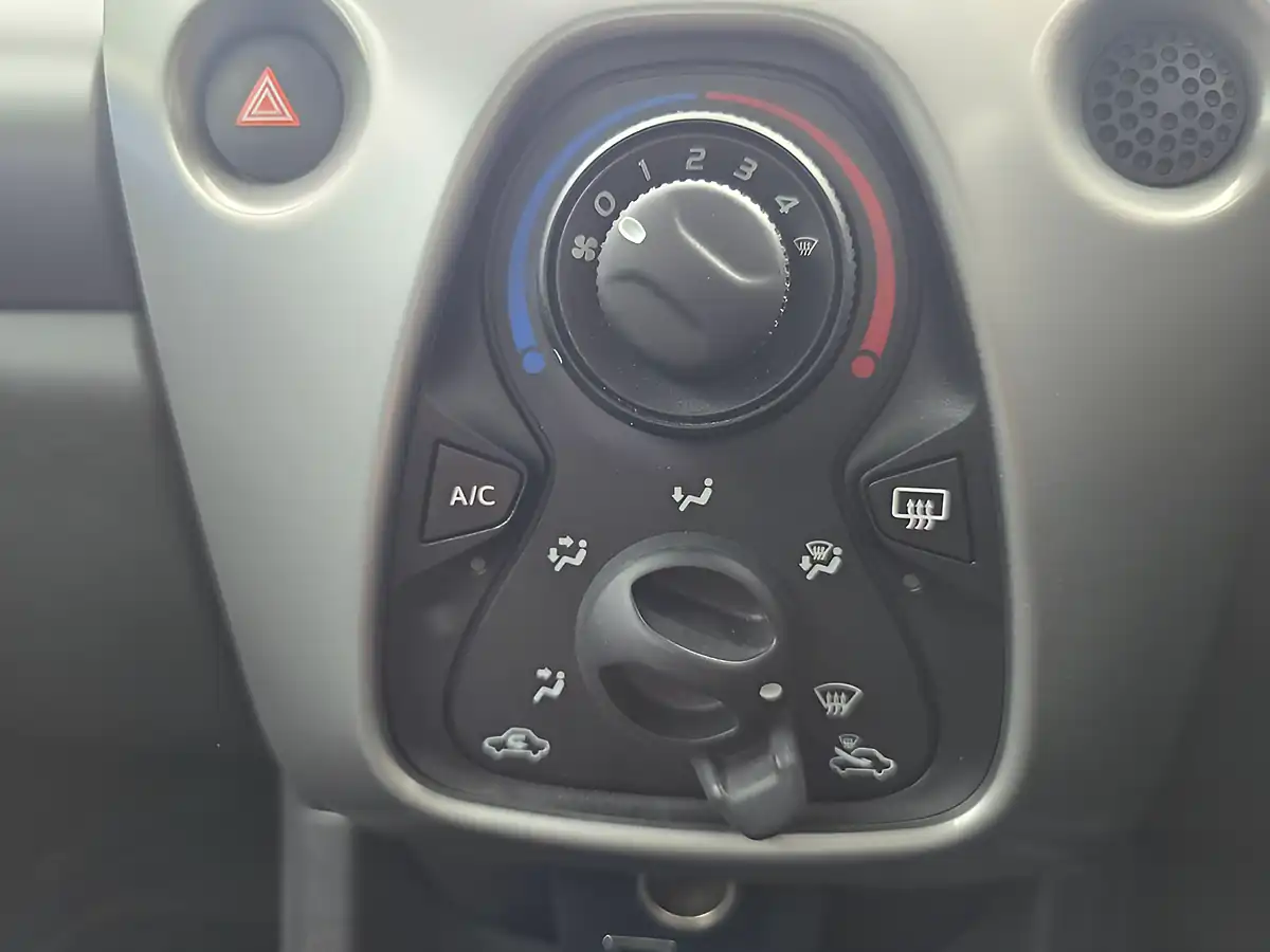 Used 2016 Peugeot 108 Active Blue - Interior and Exterior details 13
