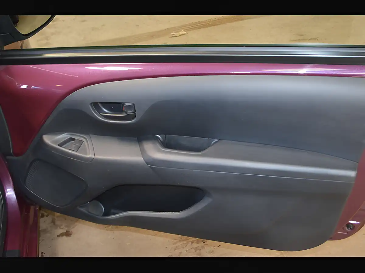 Used 2016 Peugeot 108 Active Purple Berry - Interior and Exterior details 15
