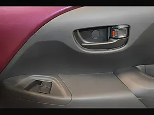 Used 2016 Peugeot 108 Active Purple Berry - Interior and Exterior details 16