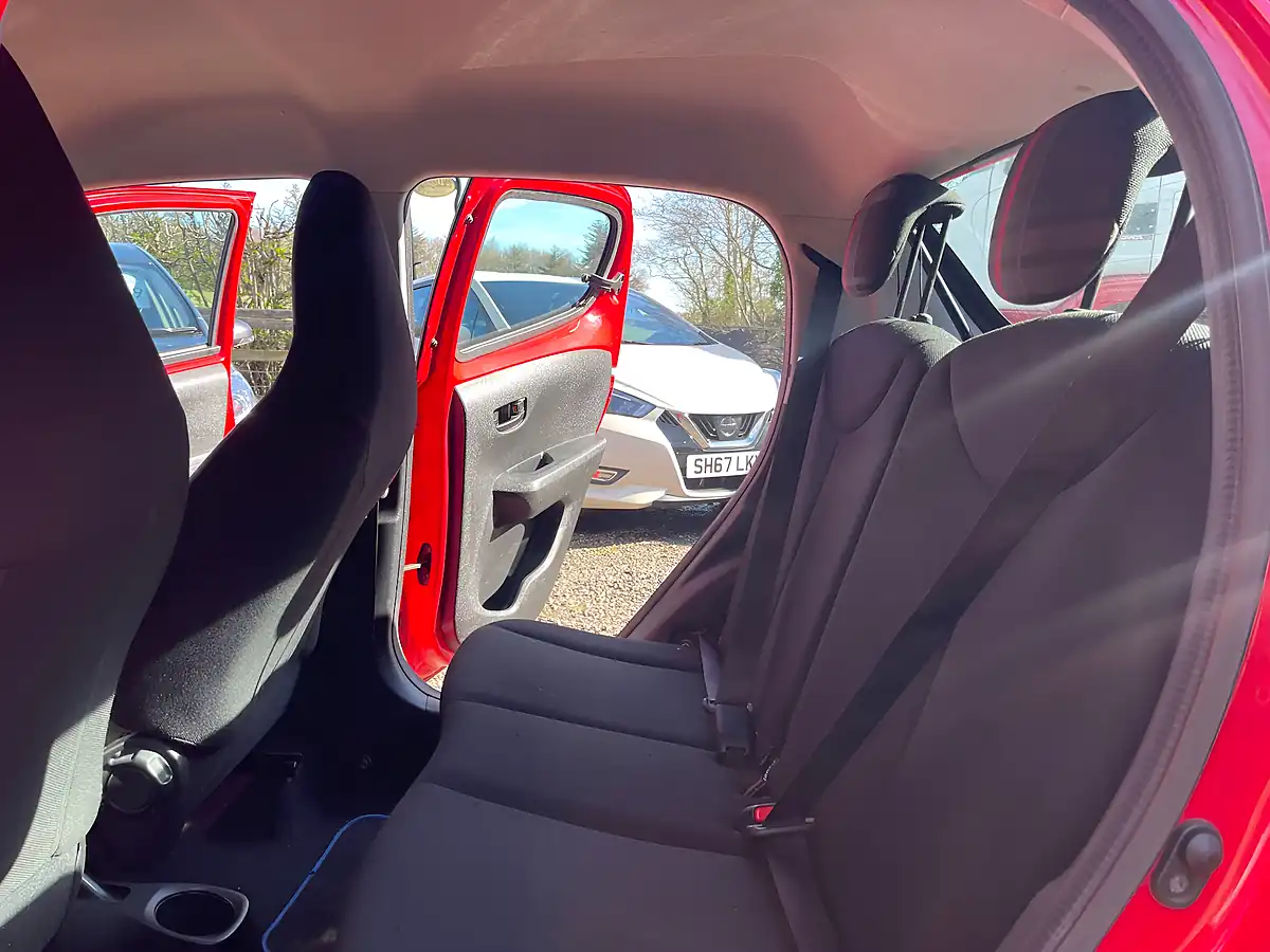 Used 2016 Peugeot 108 Active Red - Interior and Exterior details 20