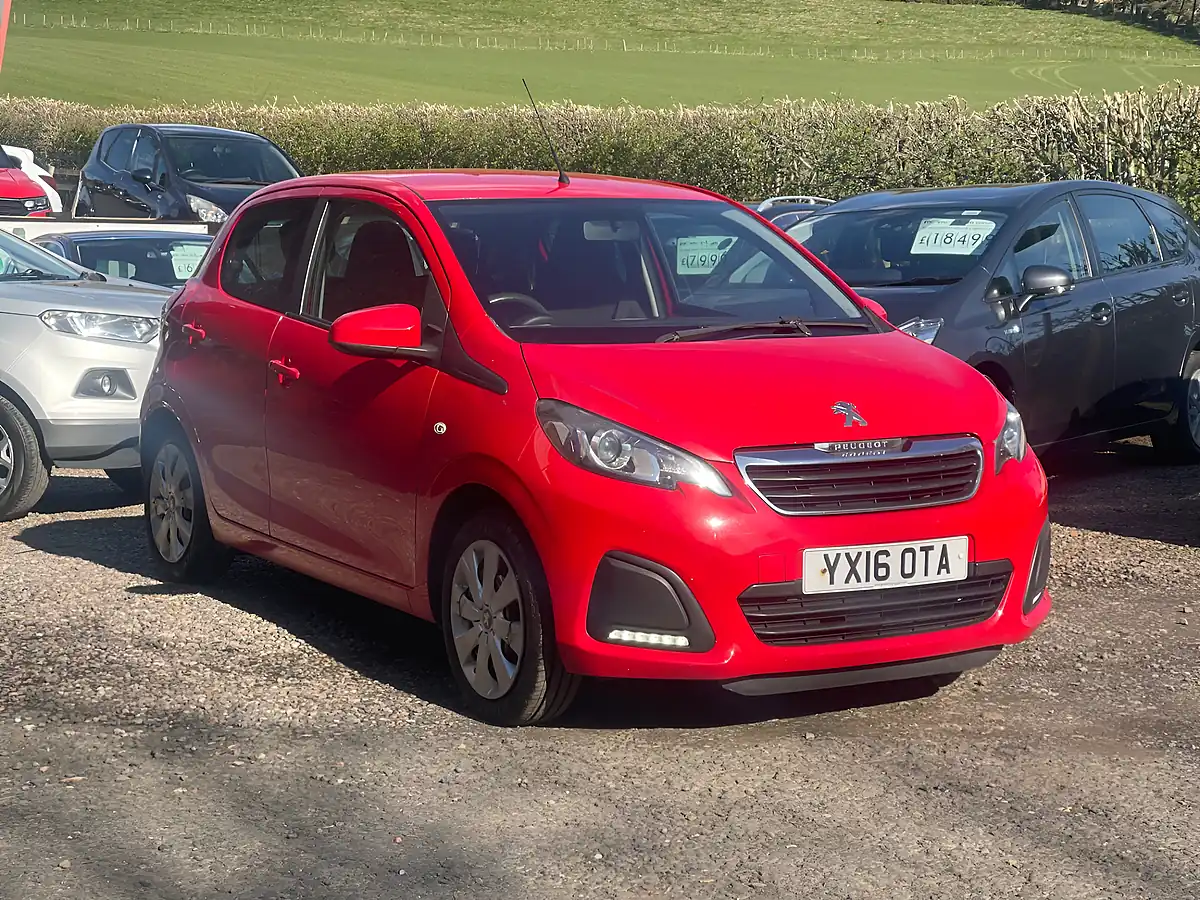 Used 2016 Peugeot 108 Active Red - Interior and Exterior details 3