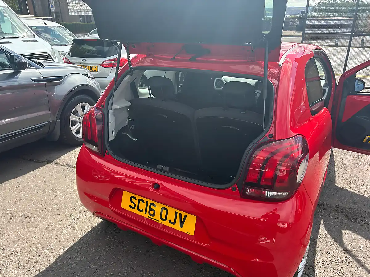 Used 2016 Peugeot 108 Active Red - Interior and Exterior details 12