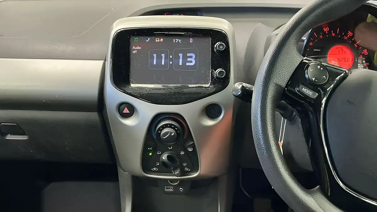 Used 2016 Peugeot 108 Active Top French Blue - Interior and Exterior details 15