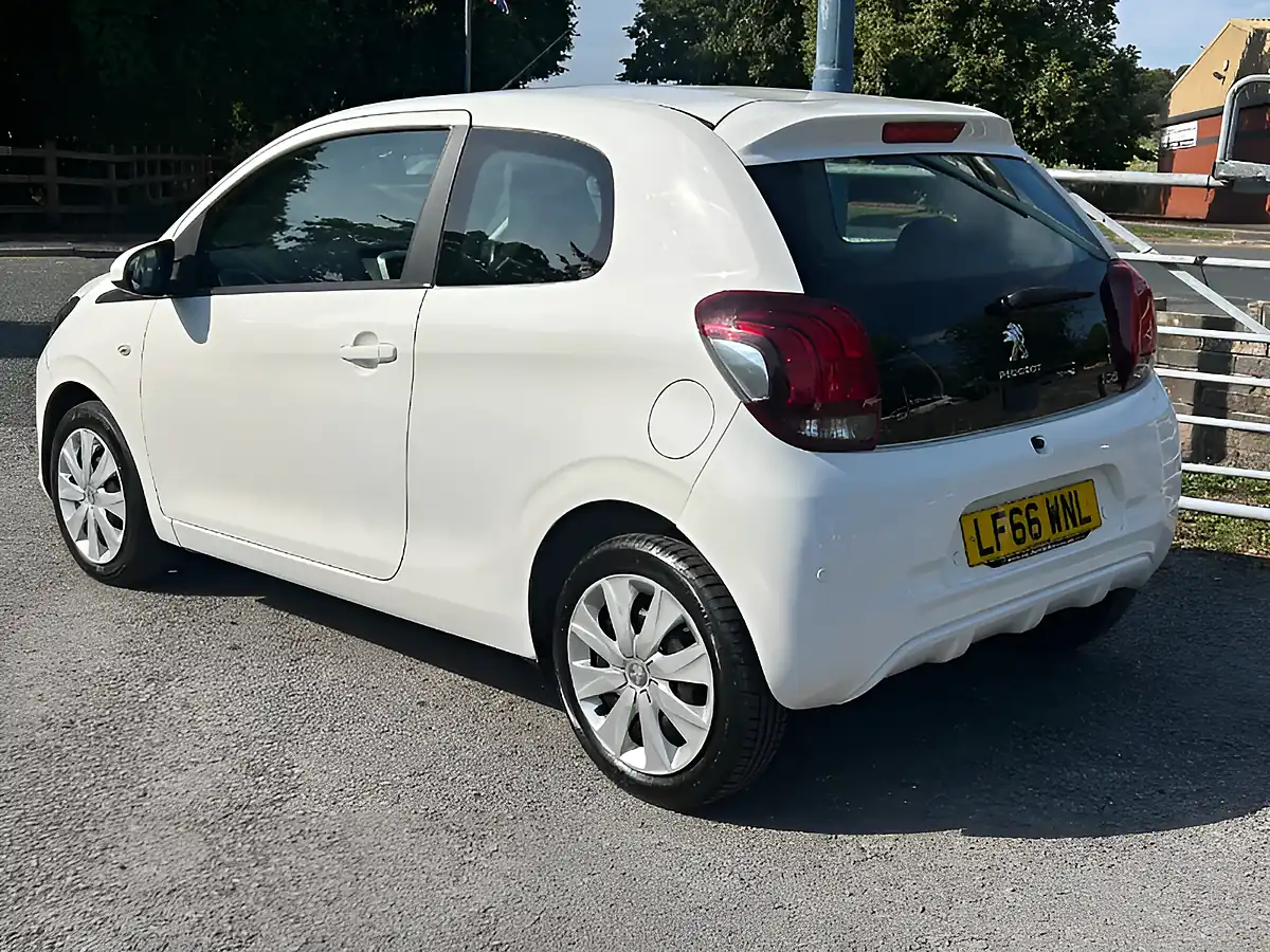 Used 2016 Peugeot 108 Active White - Interior and Exterior details 4