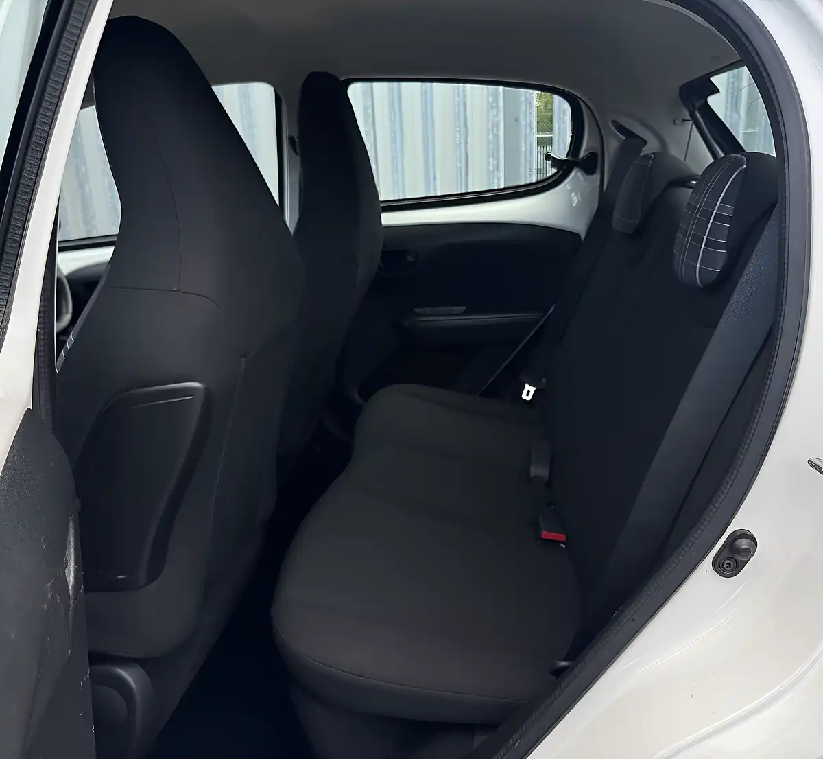 Used 2016 Peugeot 108 Active White - Interior and Exterior details 11
