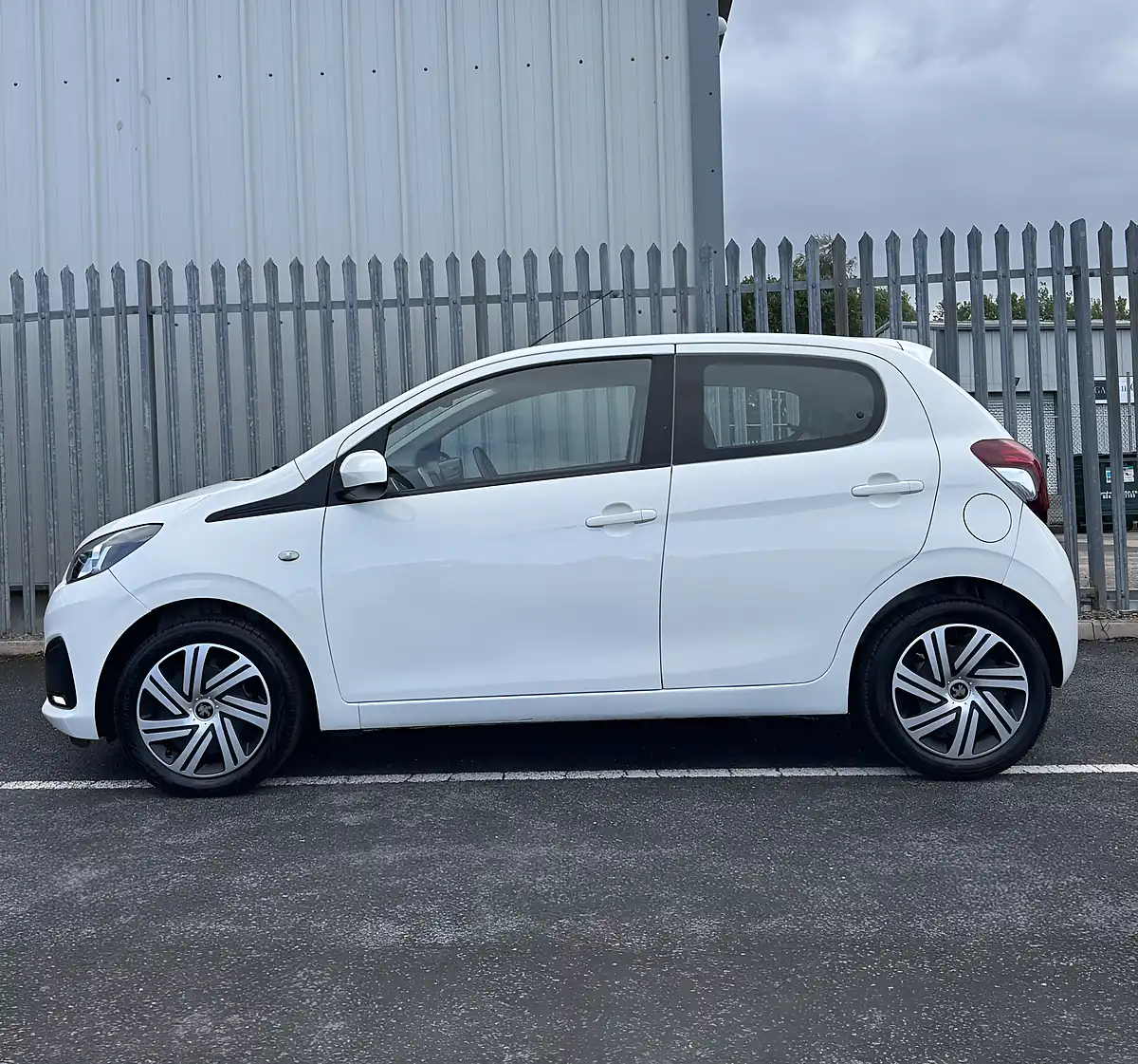 Used 2016 Peugeot 108 Active White - Interior and Exterior details 8