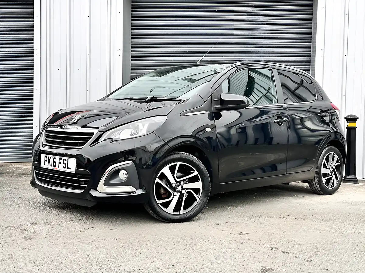 Used 2016 Peugeot 108 Allure Black - Interior and Exterior details 15