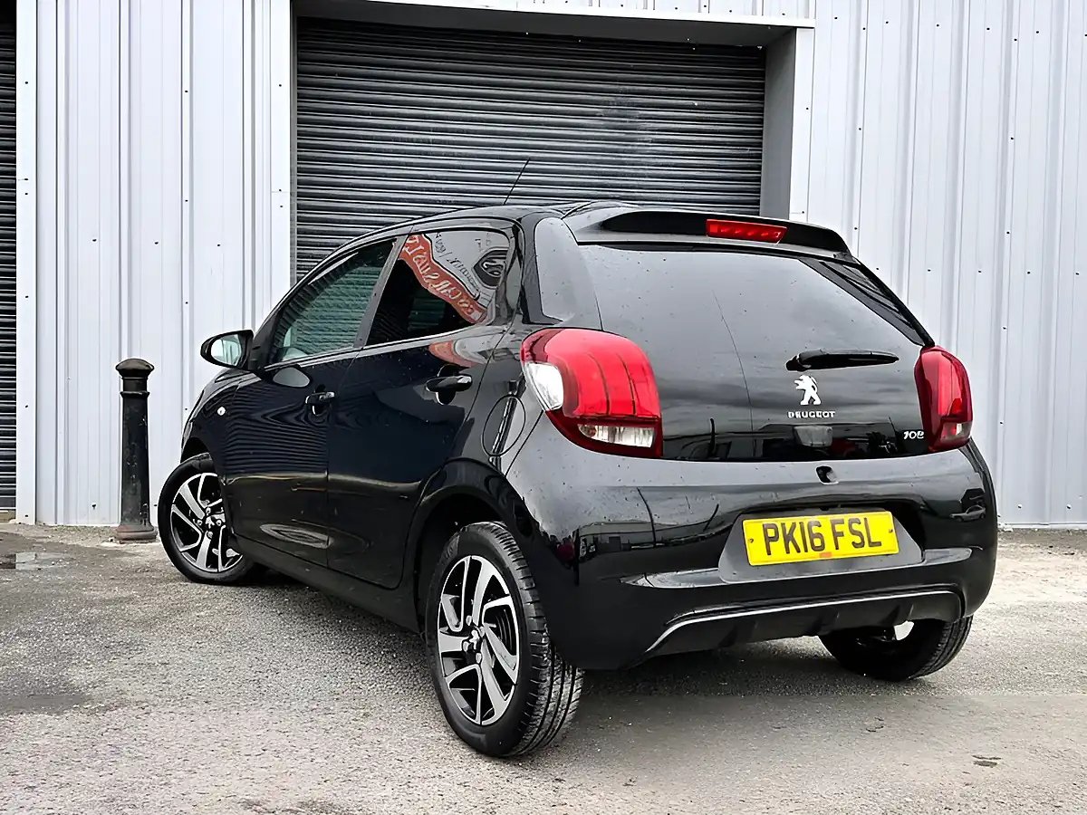 Used 2016 Peugeot 108 Allure Black - Interior and Exterior details 3