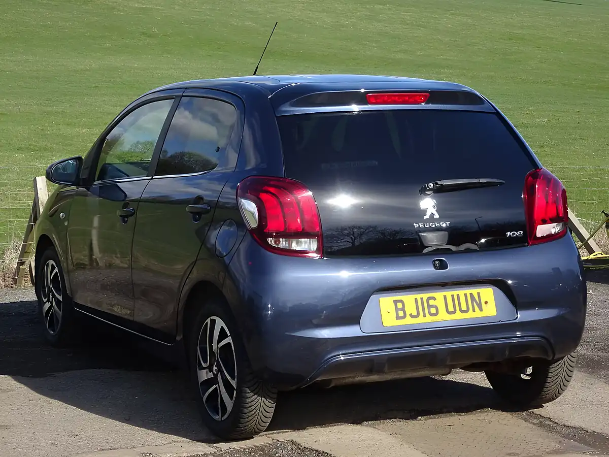 Used 2016 Peugeot 108 Allure Blue - Interior and Exterior details 3