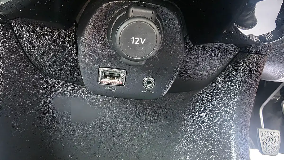 Used 2016 Peugeot 108 Allure - Interior and Exterior details 16