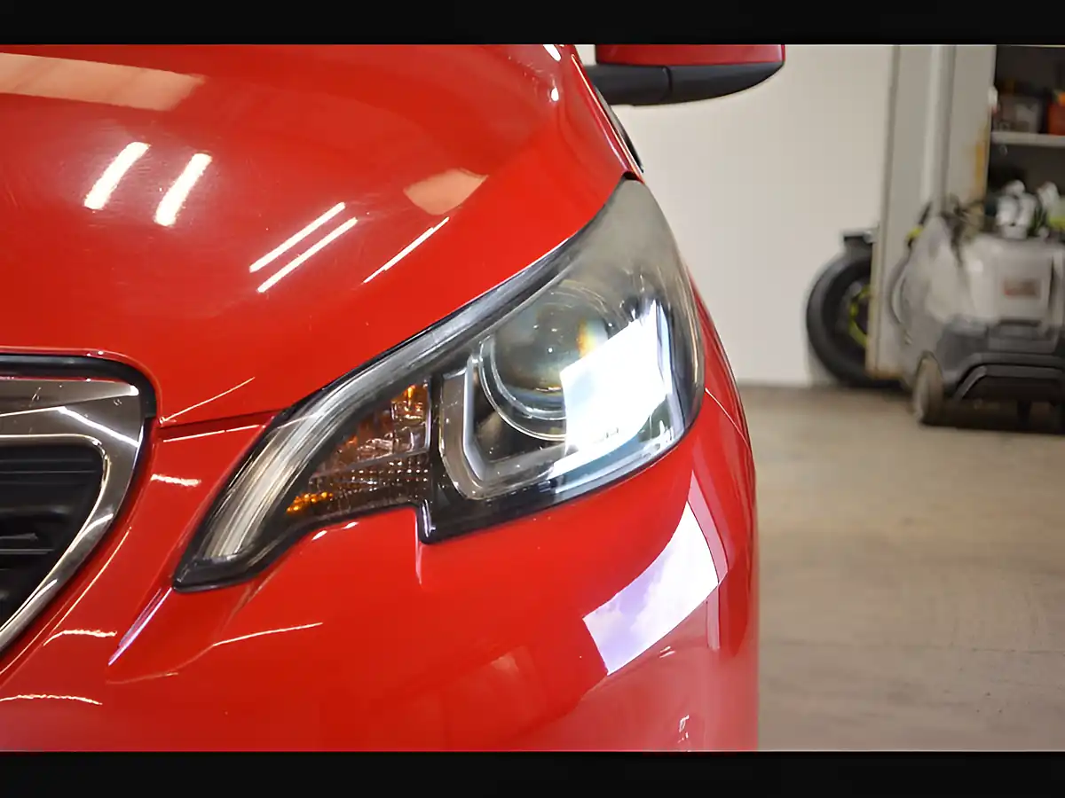 Used 2016 Peugeot 108 Allure Laser Red - Interior and Exterior details 19