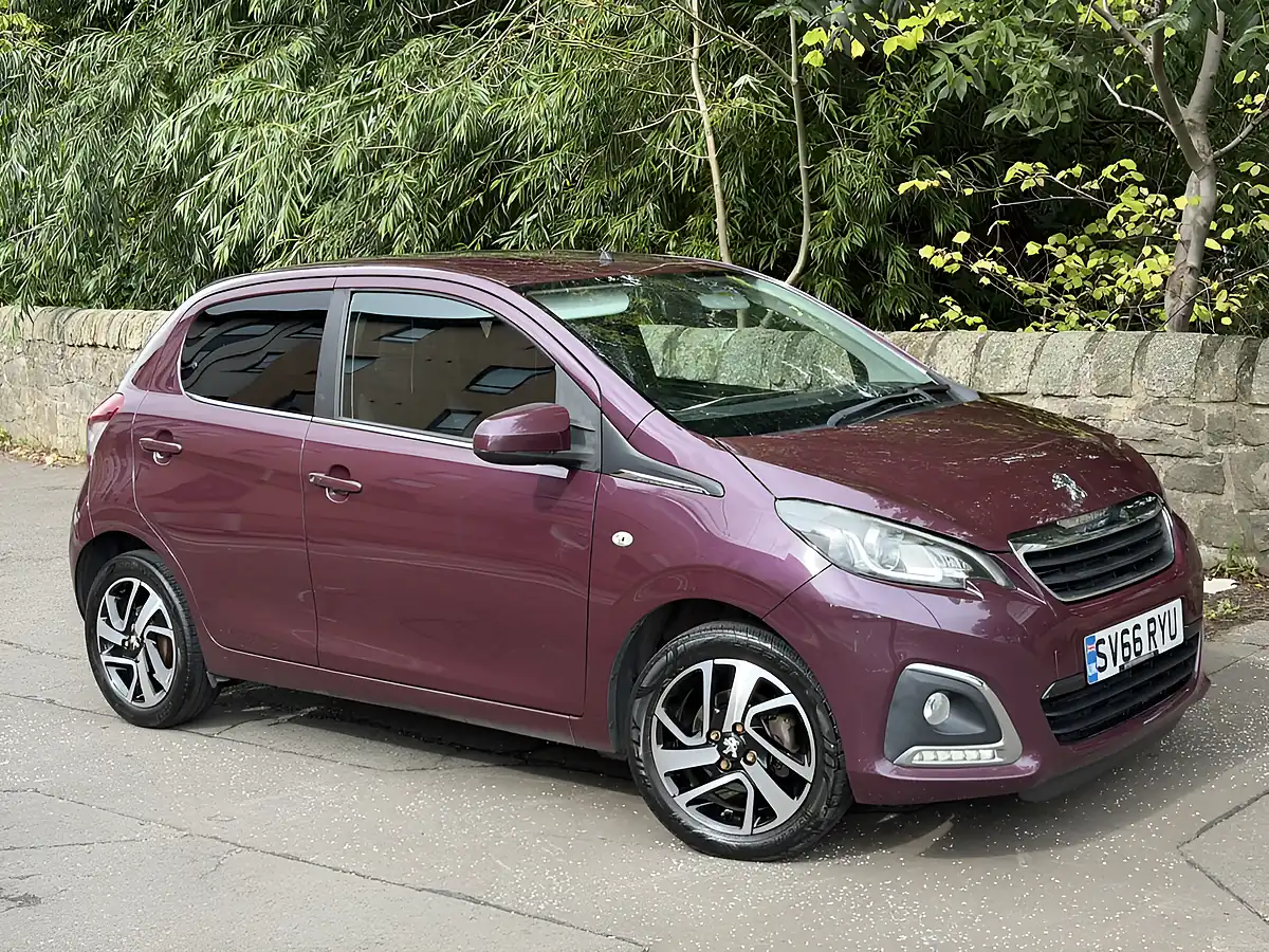 Used 2016 Peugeot 108 Allure Purple - Interior and Exterior details 2