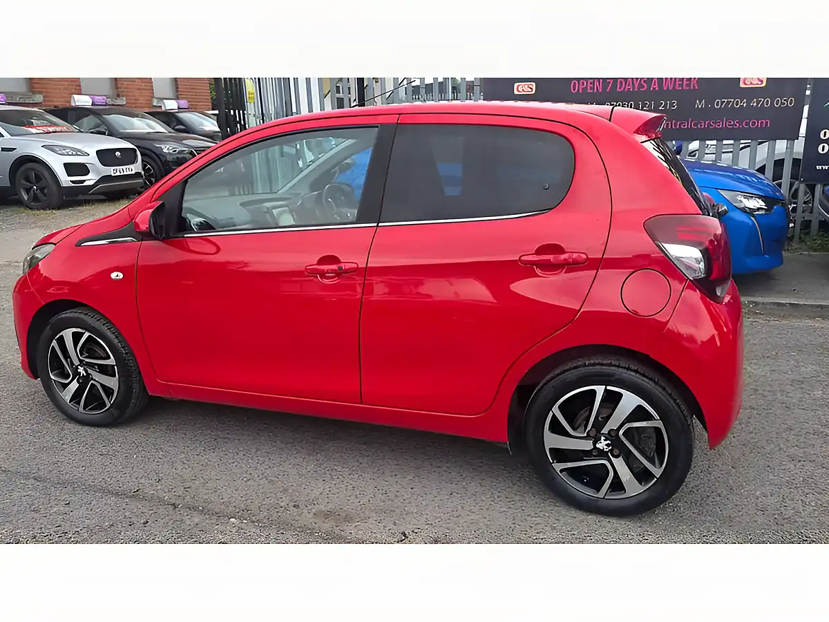 Used 2016 Peugeot 108 Allure Red - Interior and Exterior details 13