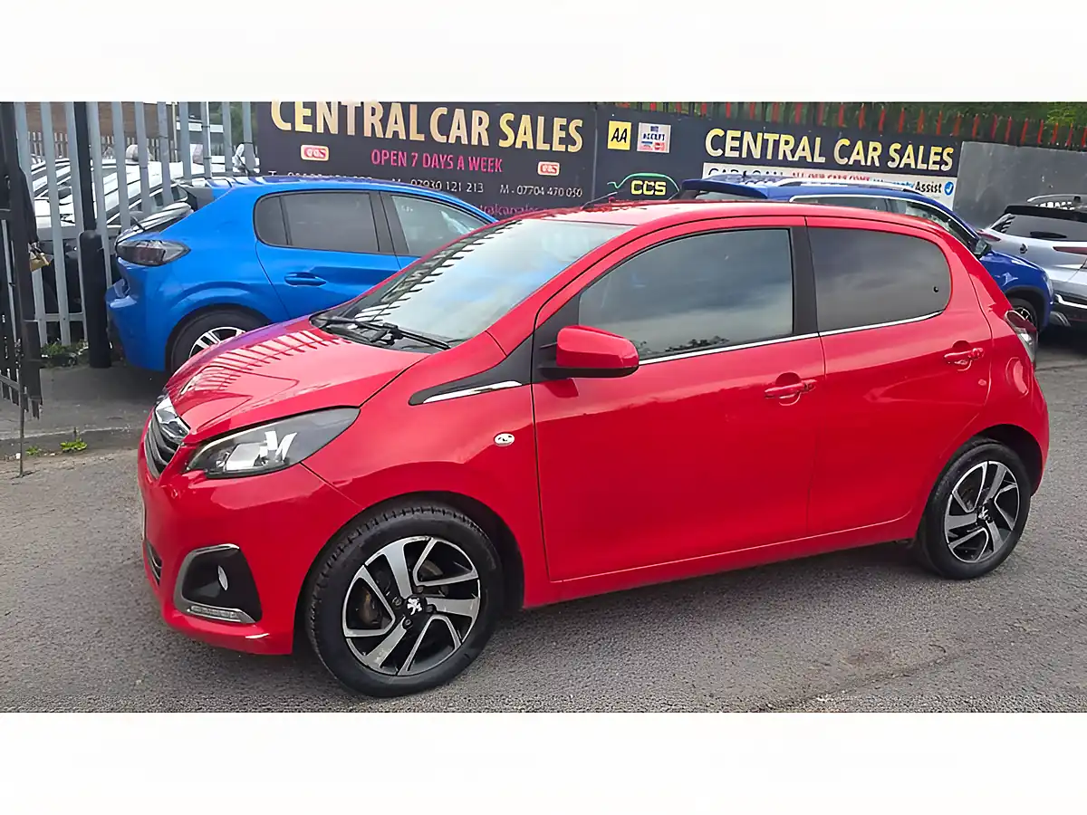 Used 2016 Peugeot 108 Allure Red - Interior and Exterior details 17