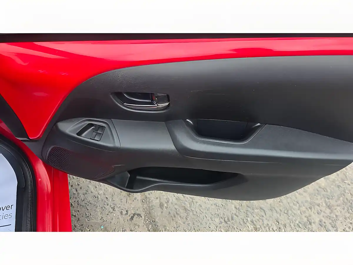 Used 2016 Peugeot 108 Allure Red - Interior and Exterior details 20