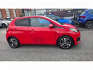 Used 2016 Peugeot 108 Allure Red - Interior and Exterior details 5