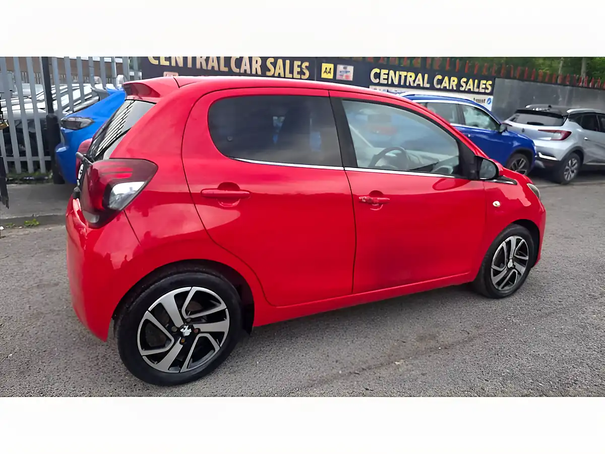 Used 2016 Peugeot 108 Allure Red - Interior and Exterior details 9