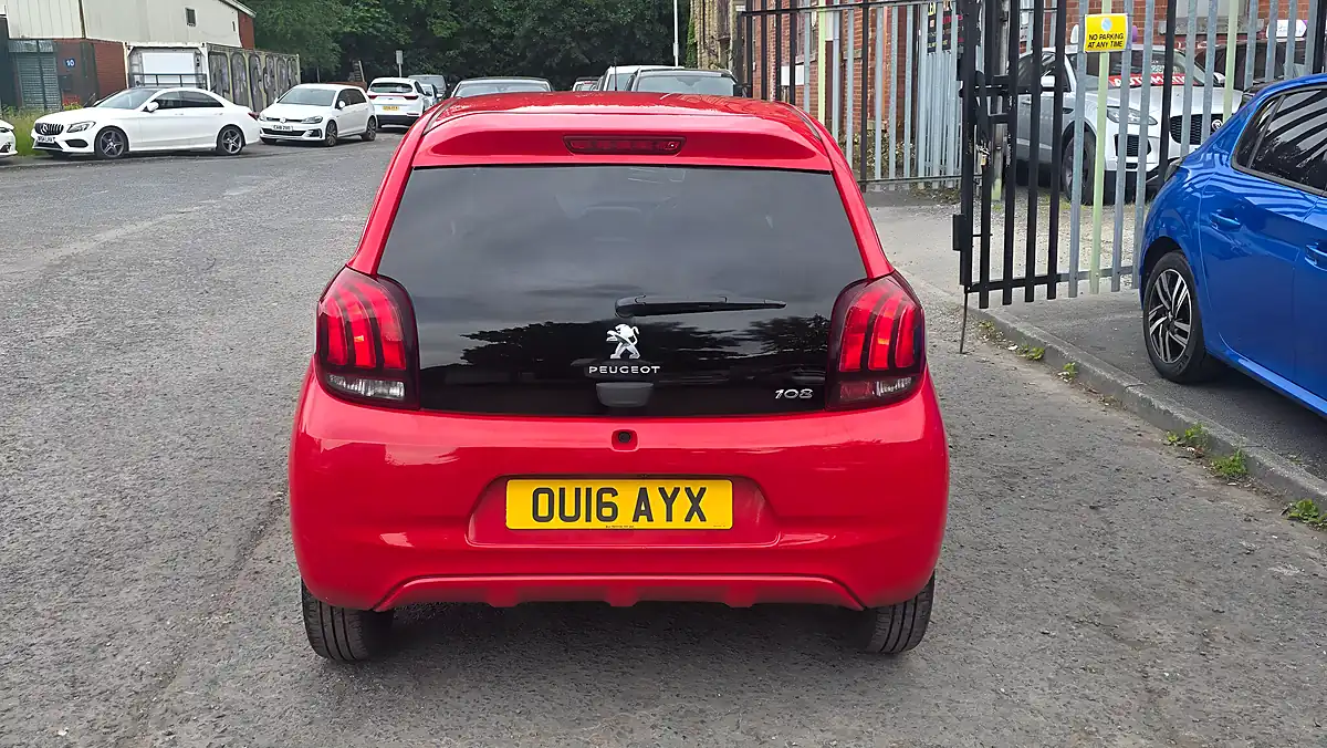 Used 2016 Peugeot 108 Allure Red - Interior and Exterior details 10