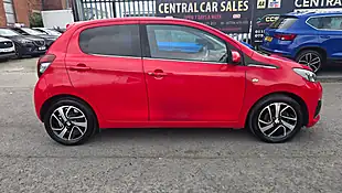 Used 2016 Peugeot 108 Allure Red - Interior and Exterior details 7