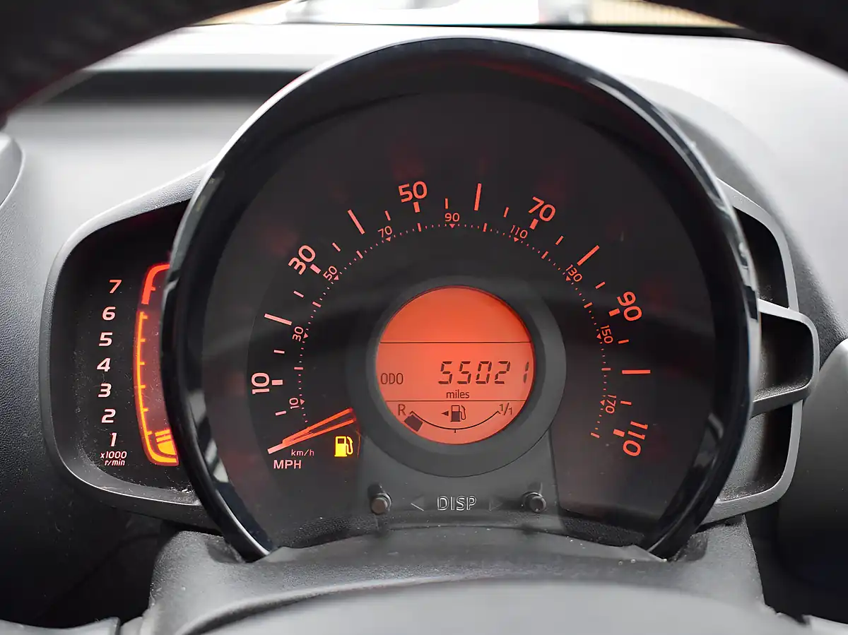 Used 2016 Peugeot 108 Allure White - Interior and Exterior details 10